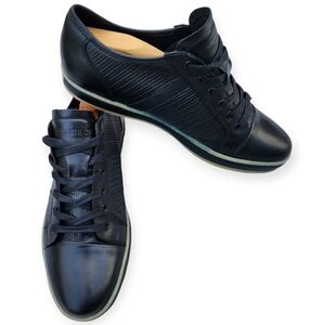 Kenneth Cole Leather Sneakers
